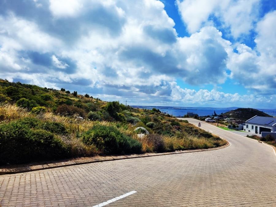 0 Bedroom Property for Sale in Hoogland Western Cape